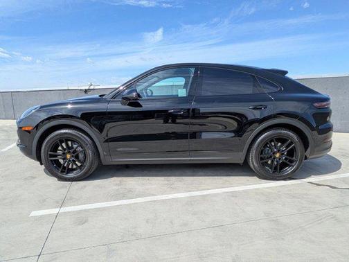 2023 Porsche Cayenne Coupe AWD