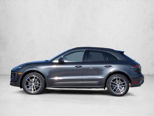 2022 Porsche Macan AWD