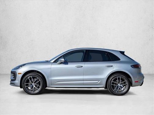 2025 Porsche Macan T