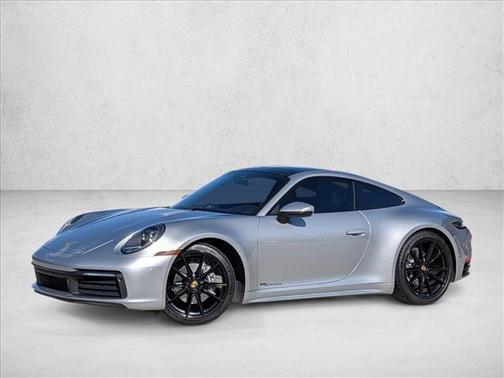 2022 Porsche 911 Carrera