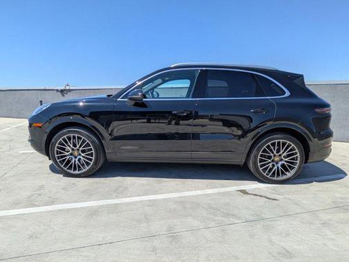 2023 Porsche Cayenne AWD