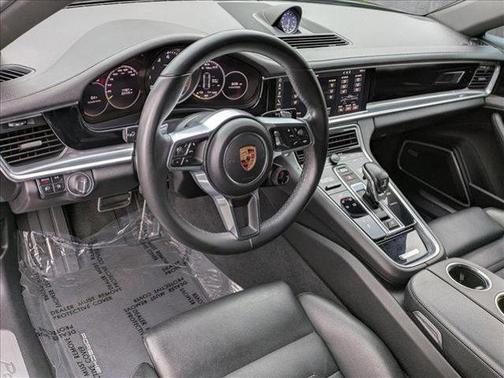 2018 Porsche Panamera E-Hybrid 4