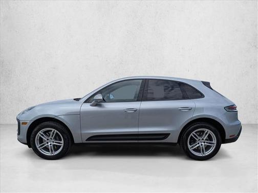 Dolomite Silver Metallic 2025 Porsche Macan Macan
