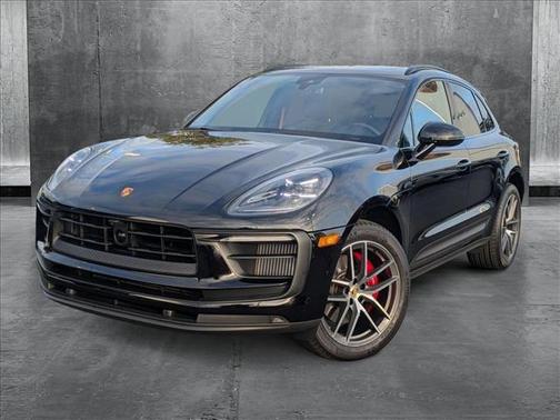 2023 Porsche Macan Base