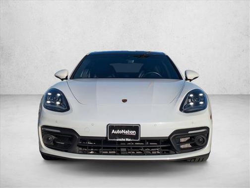 2023 Porsche Panamera 4 Platinum Edition