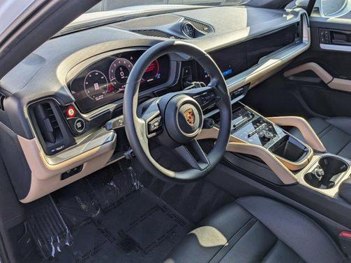 2024 Porsche Cayenne Coupe AWD