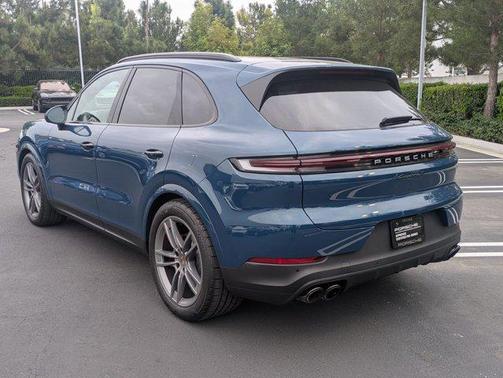 2025 Porsche Cayenne S