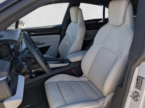2025 Porsche Macan Electric