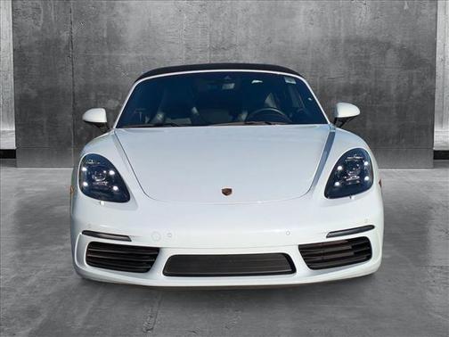 2022 Porsche 718 Boxster Roadster