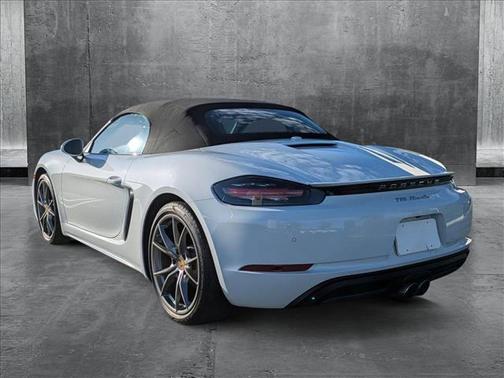 2022 Porsche 718 Boxster Roadster