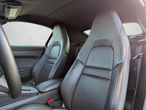 2021 Porsche 911 Carrera