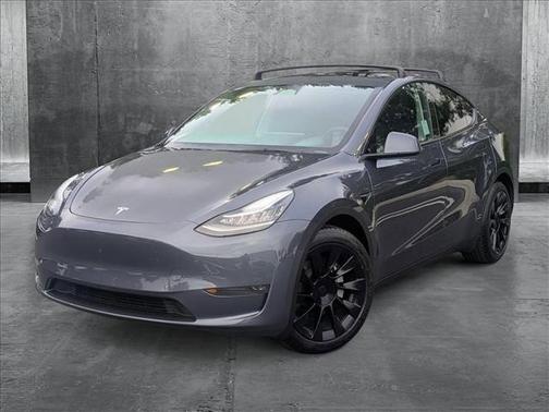 2023 Tesla Model Y Long Range Dual Motor All-Wheel Drive