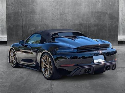 2023 Porsche 718 Spyder Roadster