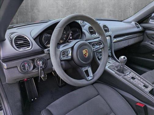 2023 Porsche 718 Spyder Roadster
