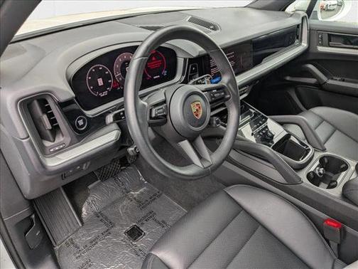 2024 Porsche Cayenne AWD