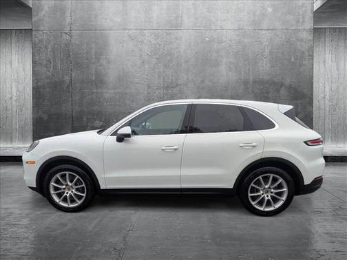 2024 Porsche Cayenne AWD