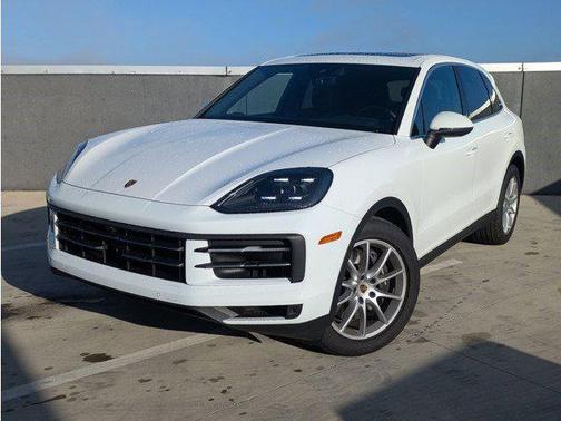 2024 Porsche Cayenne AWD