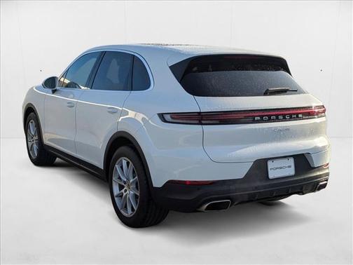 2024 Porsche Cayenne AWD