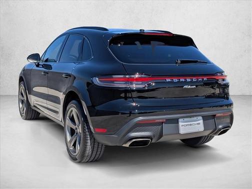 2025 Porsche Macan T