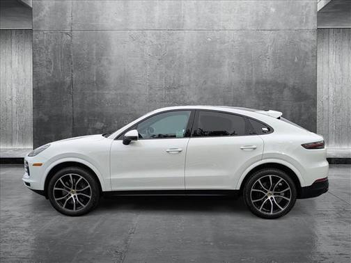 2022 Porsche Cayenne Coupe AWD