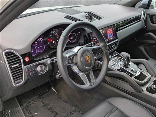 2022 Porsche Cayenne Coupe AWD