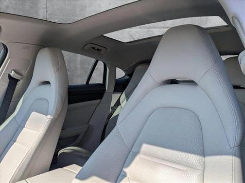 2023 Porsche Panamera 4S
