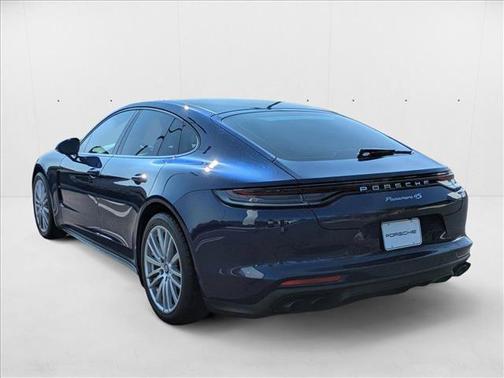 2023 Porsche Panamera 4S