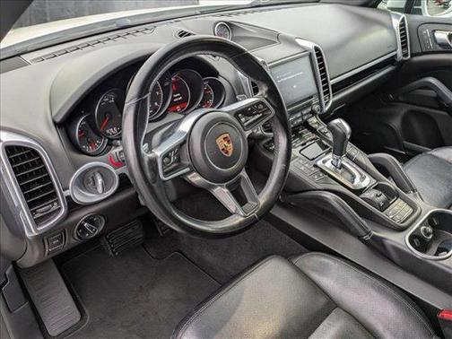 2018 Porsche Cayenne Base