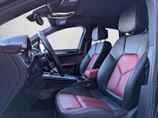 2017 Porsche Macan AWD