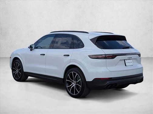2023 Porsche Cayenne Platinum Edition