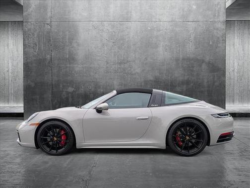 2024 Porsche 911 Targa 4S