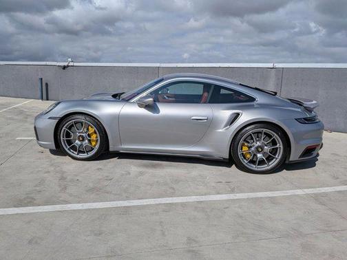 2024 Porsche 911 Turbo S