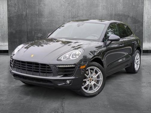 2018 Porsche Macan Base