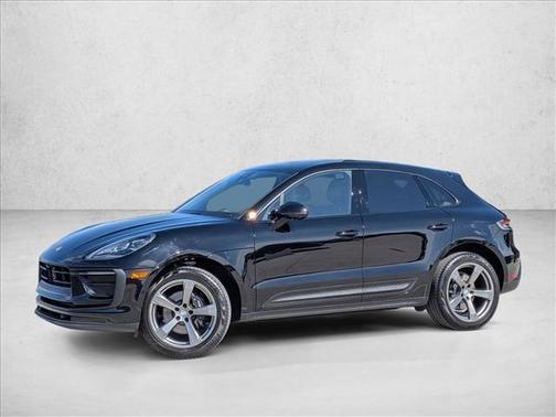 2023 Porsche Macan AWD