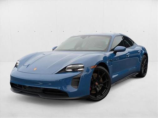 2022 Porsche Taycan GTS