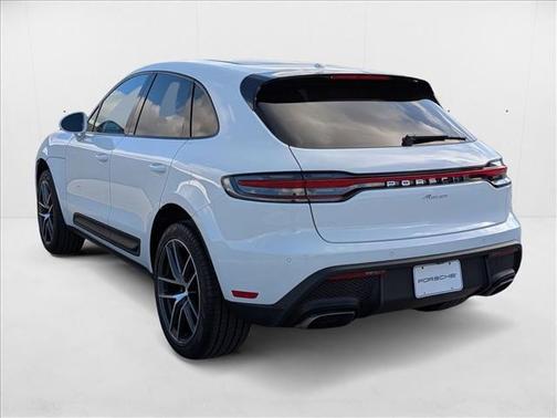 2025 Porsche Macan AWD