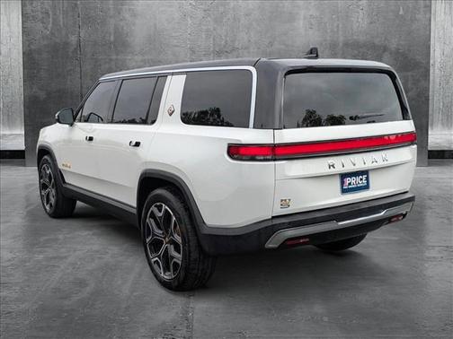 2022 Rivian R1S Launch Edition