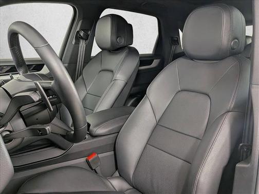 2025 Porsche Cayenne Cayenne