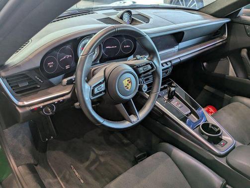 2022 Porsche 911 Turbo S