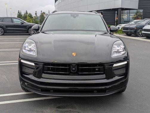 2024 Porsche Macan S