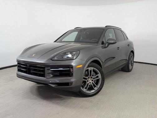 Quartzite Grey Metallic 2025 Porsche Cayenne Cayenne
