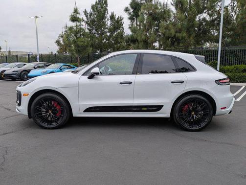 2022 Porsche Macan GTS