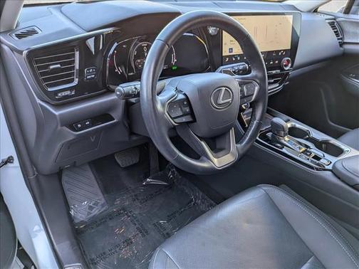 2025 Lexus NX 350h Luxury