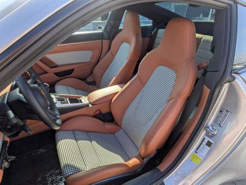 2024 Porsche 911 Carrera S