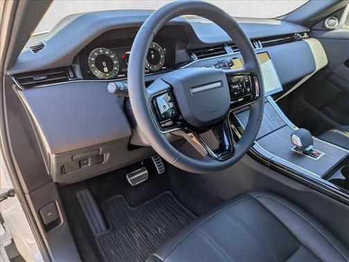 2024 Land Rover Range Rover Evoque Dynamic SE