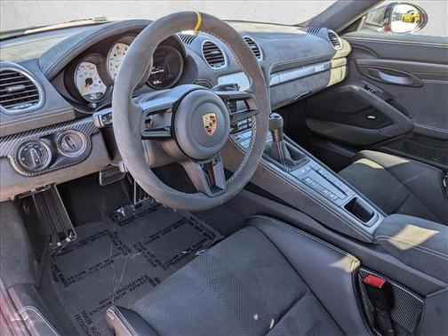 2024 Porsche 718 Spyder RS