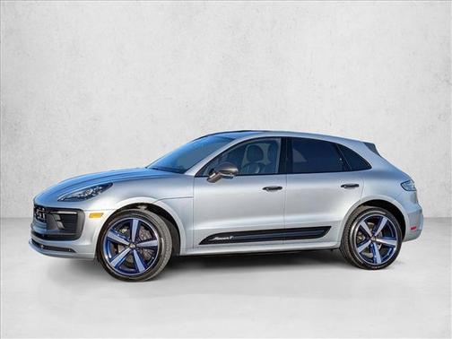 2025 Porsche Macan T