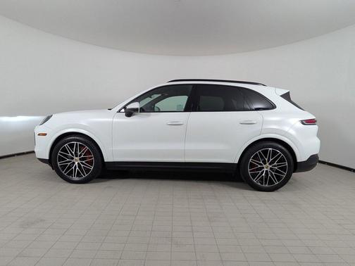 White 2024 Porsche Cayenne S