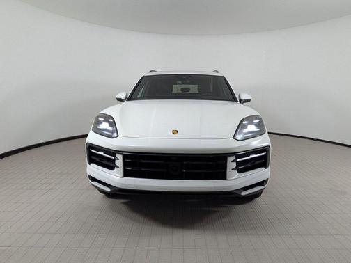 White 2024 Porsche Cayenne S