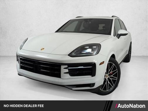 White 2024 Porsche Cayenne S